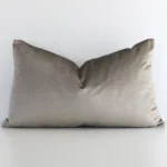 Gorgeous velvet rectangular cushion in a taupe colour. It has a charming solid colour style.